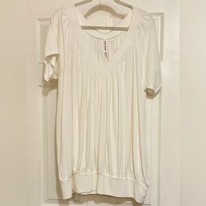 Zenana Premium Blouson-style V-neck Top in Off-White, Size 3X.
